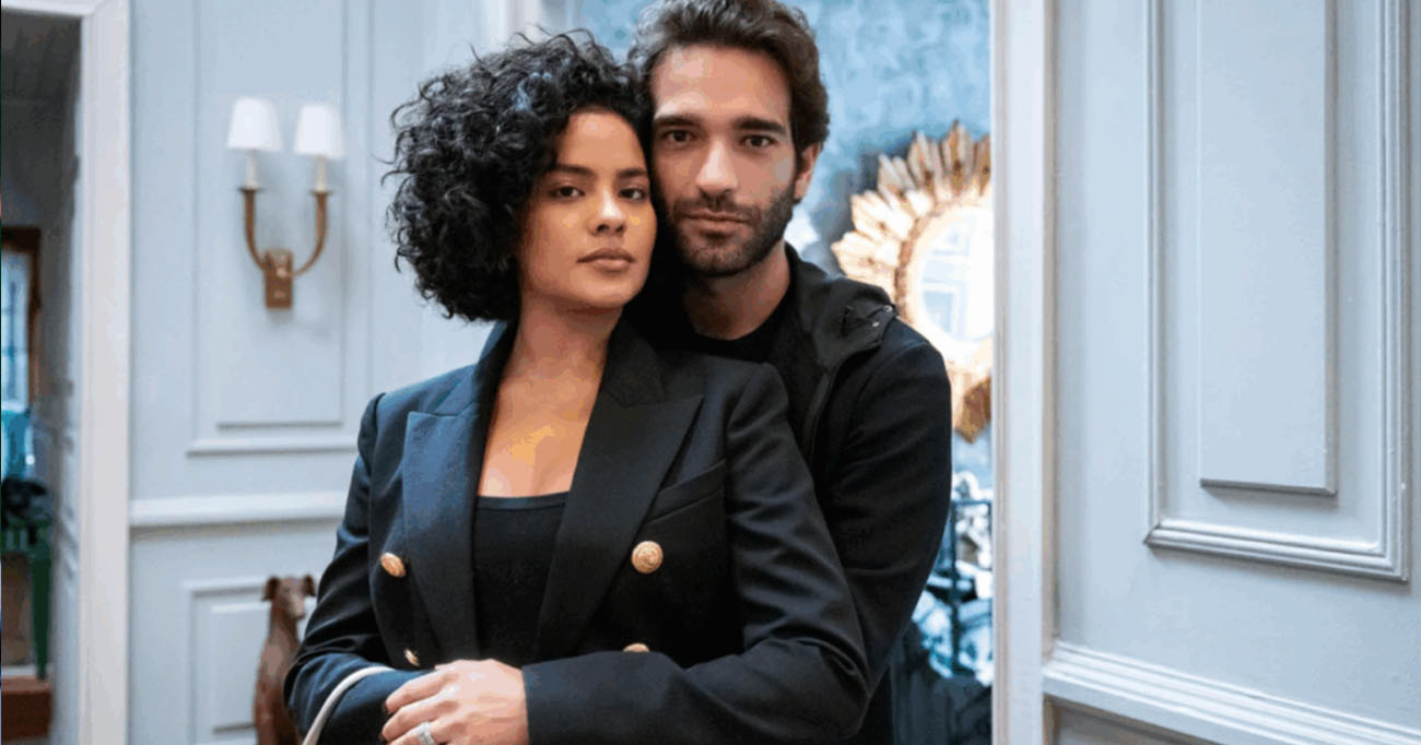 29 pontos de pico - Maria de Fátima se joga da escadaria do Theatro Municipal em cena antológica de Vale Tudo. A vilã tenta perder o bebê para não ter traição descoberta pelo marido, Afonso.Foto:Reprodução/TV Globo.