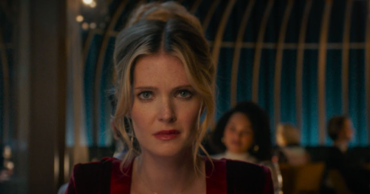 Protagonista de peso - Meghann Fahy vive Violet em “Drop: Ameaça Anônima”, e entrega atuação intensa em suspense eletrizante.