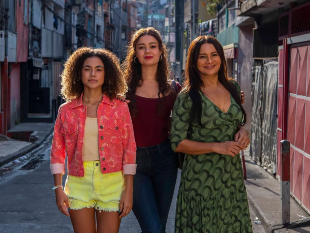 Três mulheres, três trajetórias e um ponto em comum: a humanidade que atravessa cada escolha. Lígia, Joélly e Gerluce não existem para cumprir função de protagonista, elas sustentam a história com verdade, com falhas e com força. Foto: Globo/Estevam Avellar.