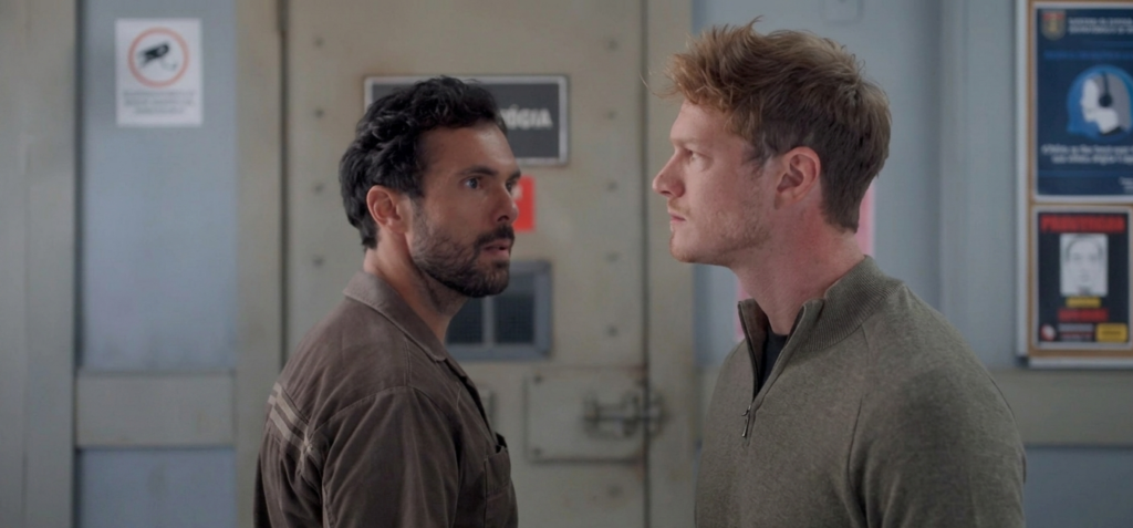 Conflito, tensão e emoção à flor da pele. O embate entre Angélico e Leonardo marca um dos momentos mais eletrizantes de Três Graças, colocando frente a frente o amor e a rivalidade.
Crédito: Reprodução/TV Globo.