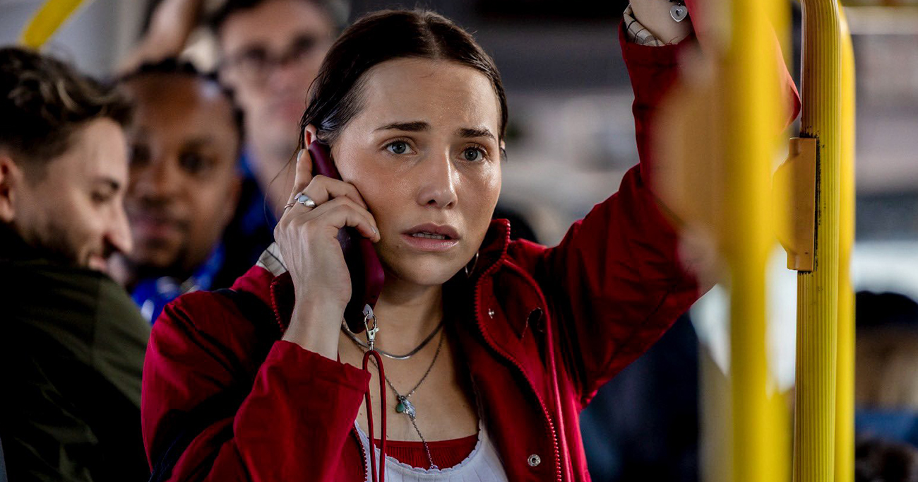 O trailer deixa claro: vem um novelão disposto a emocionar sem economia e Letícia Colin dá vida à protagonista Adriana. Foto: Reprodução/Globo.