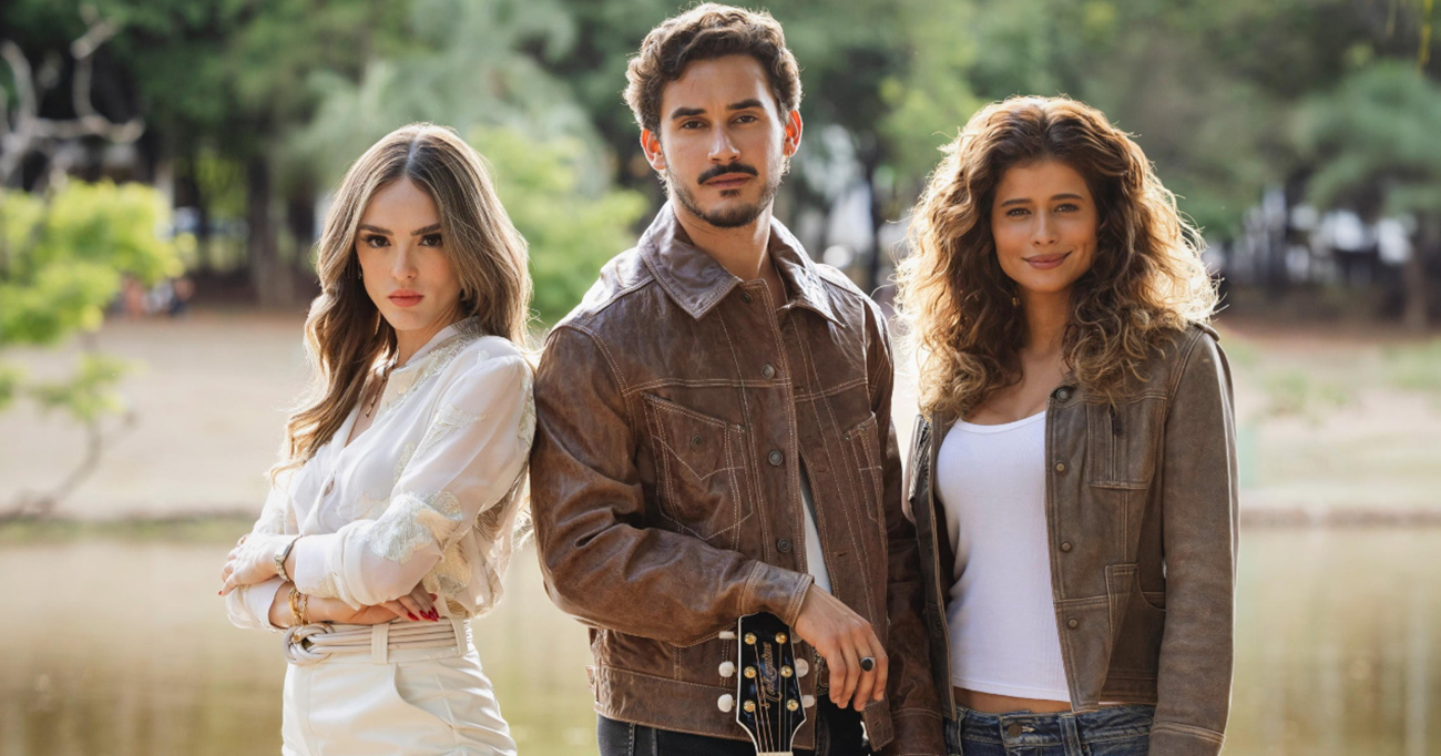Isadora Cruz, Filipe Bragança e Isabelle Drummond protagonizam o triângulo central de Coração Acelerado, novela que encontra mais força justamente fora de sua trama principal. Foto: Manoella Mello/Globo.