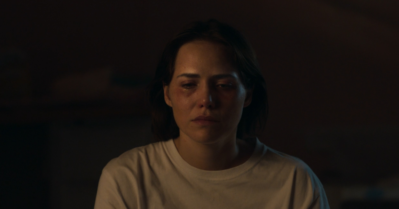 Confira a crítica do episódio 10 da terceira temporada de Os Outros no Globoplay. Confissão, retorno de Lorraine e novos conflitos marcam o início da reta final. Foto: Reprodução/Globoplay