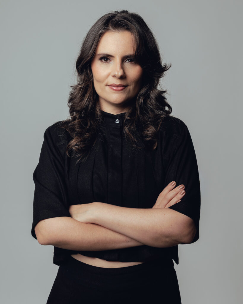 Mariana Bardan revela os desafios emocionais de escrever a segunda temporada de “Cangaço Novo” e fala sobre os riscos criativos da série. Foto: Lucas Seixas/2026 | @retratoslucas