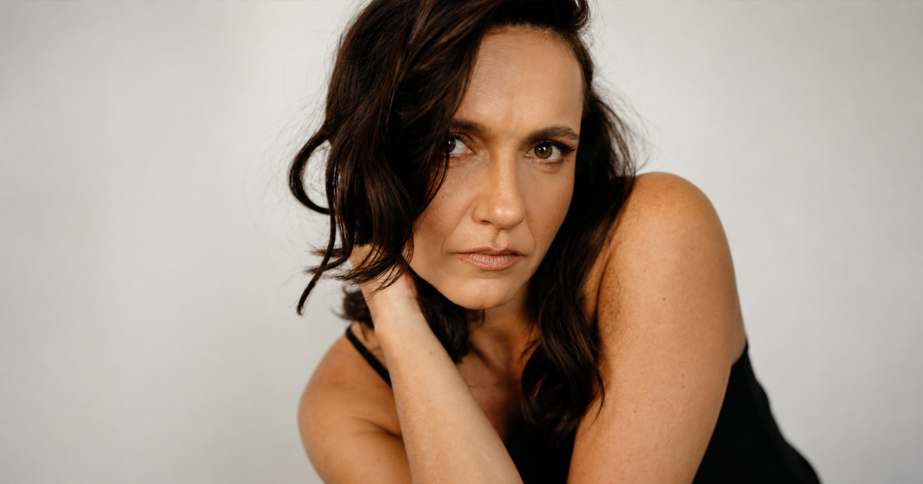 Fernanda Pimenta durante as gravações de Coração Acelerado. Em entrevista ao Pittaplay, a atriz fala sobre o desafio de viver duas personagens na mesma novela e a construção de Irene e Amélie. Foto: Diego Baptista.