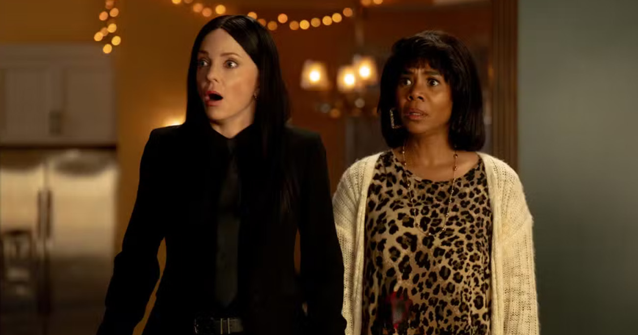 Anna Faris e Regina Hall retomam seus papéis mais icônicos em uma sequência que aposta na nostalgia para reconquistar o público que cresceu com a franquia. Foto: Divulgação