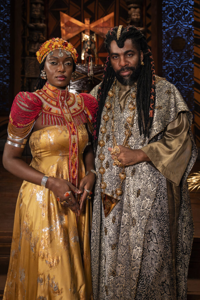 No primeiro encontro com Binta Faye, Jendal se encanta pela beleza, elegância e influência da jovem. A aproximação entre os dois promete provocar mudanças importantes na disputa pelo futuro do reino de Batanga. Foto: Globo/Fabio Rocha