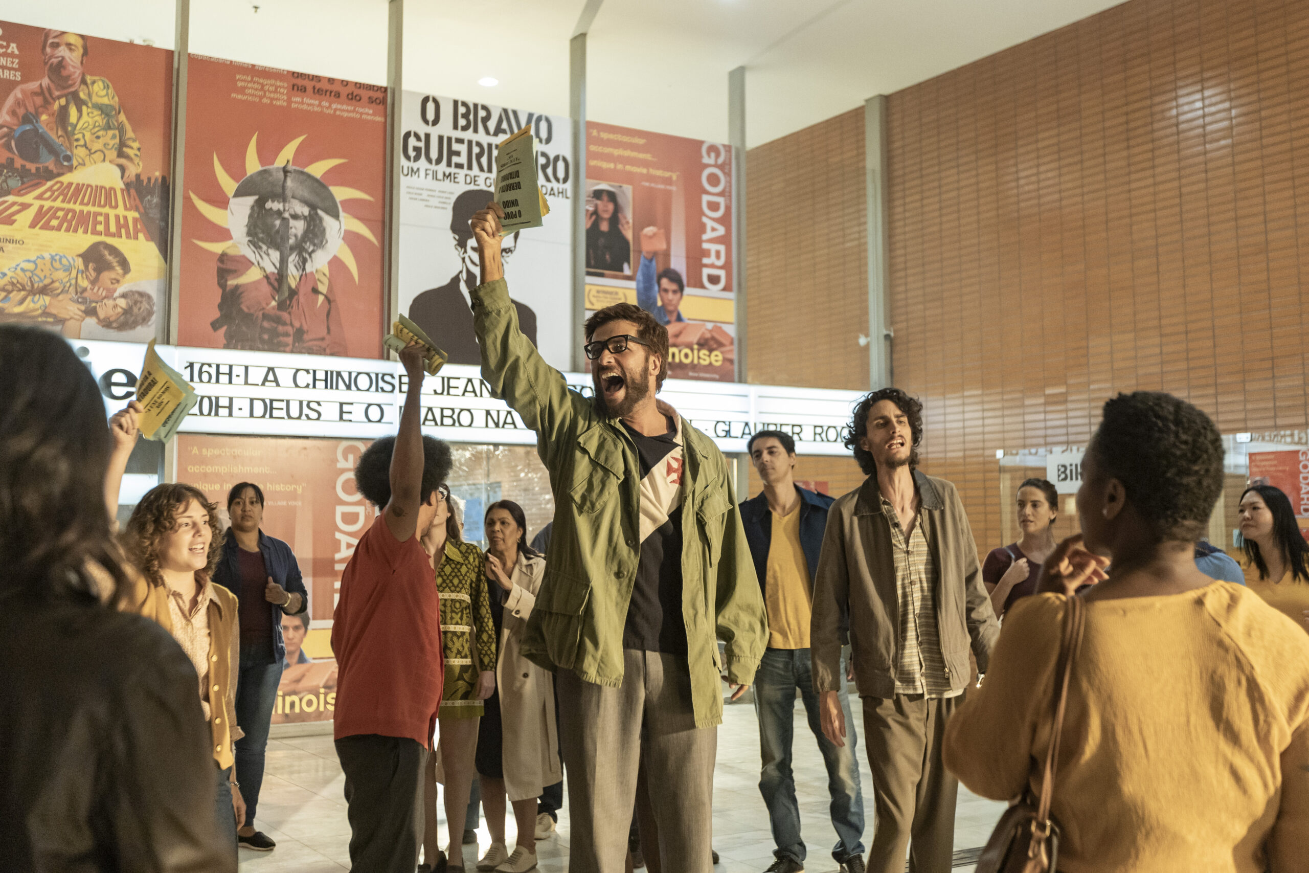 Bruno Gagliasso participa das reconstruções cênicas de Honestino, dando corpo cinematográfico aos fragmentos da trajetória do líder estudantil desaparecido durante a ditadura militar. Foto: Luciana Melo.