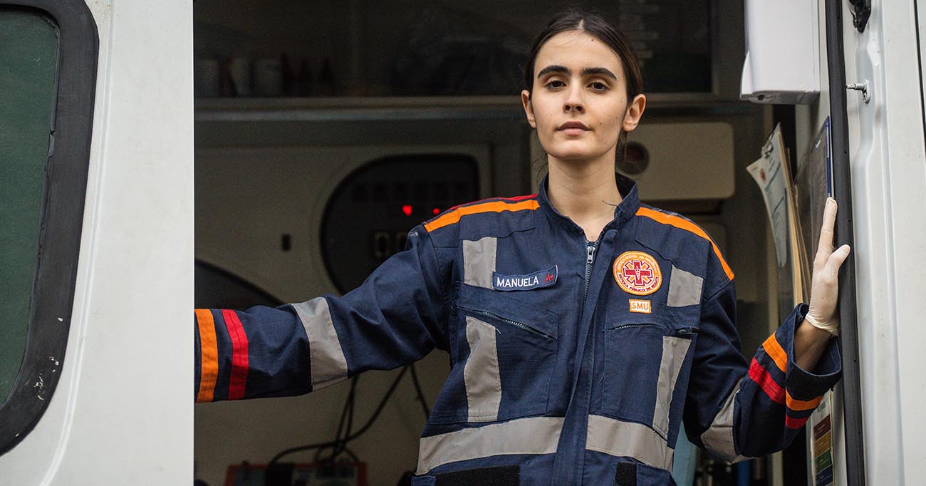 Valentina Herszage mergulha nas contradições de Manuela em ‘Emergência 53’