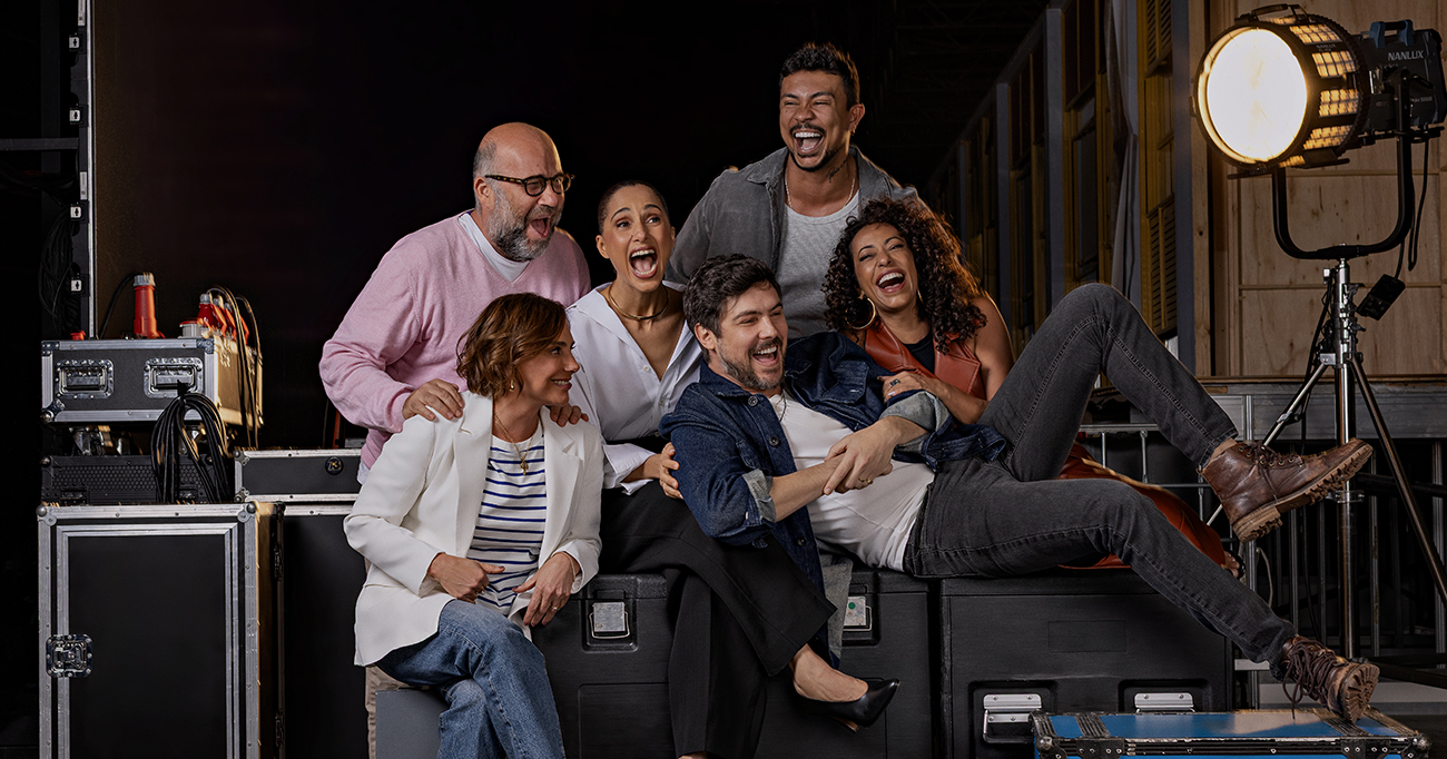 Casamento Aberto e Outras Coisas que Não Existem é a nova comédia da Netflix com Camila Pitanga, Sergio Guizé, Xamã e Heloisa Périssé. Foto: Julia Mataruna / Netflix