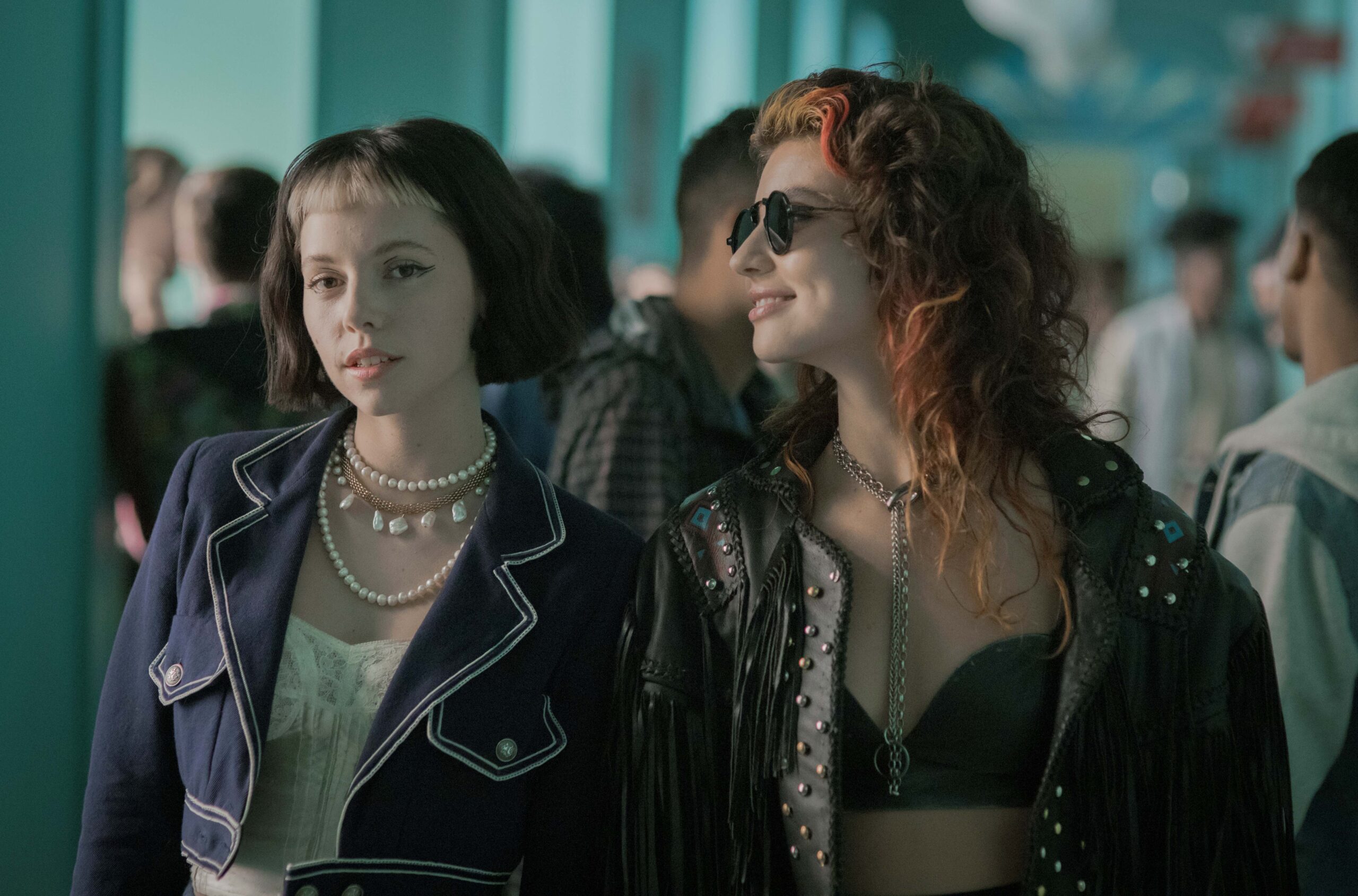 Flora e Celina surpreenderam até criadoras de Vermelho Sangue e ganham nova dimensão na 2ª temporada
