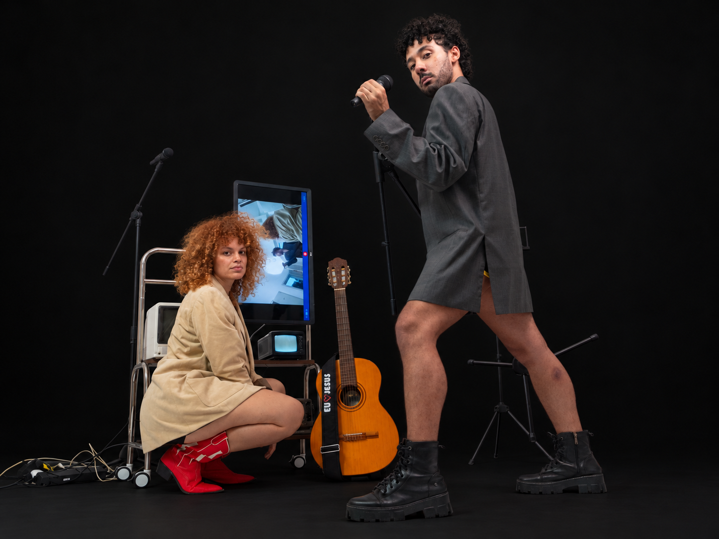 Evanqueer estreia no Rio de Janeiro com Marcielly Vanucci e Cesar Romeo Marins. Conheça o espetáculo sobre fé, identidade e liberdade.